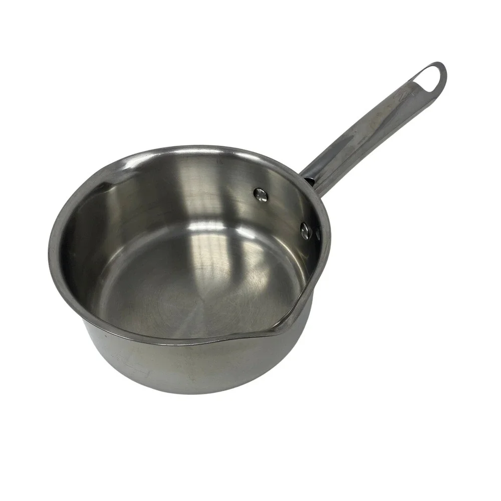 WearEver‎ Saucepan 1.5 Quart Silver Good Stainless Steel Dual Pour Spout